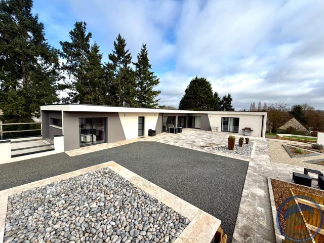 MAISON CONTEMPORAINE