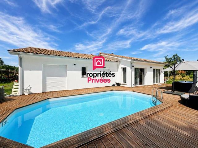 Maison contemporaine 4 chambres avec piscine et terrain constructible