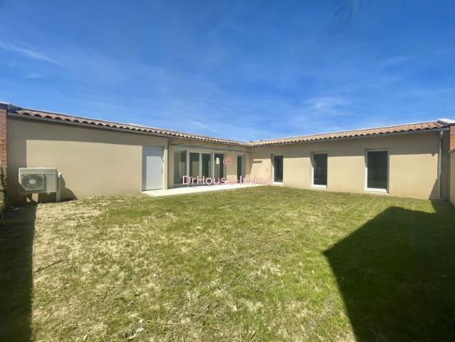 Maison contemporaine 4 pièces Double garage Terrain piscinable Confort énergétique remarquable à Pibrac