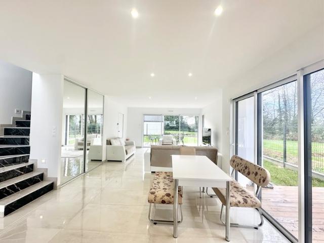 Maison Contemporaine 105 m² Locqueltas 106m² Locqueltas