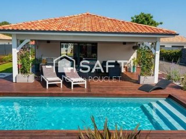 Maison contemporaine 125 m2 piscine chauffée