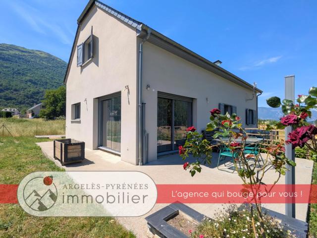 Maison contemporaine 130m2 4 chambres Jardin Vallée de