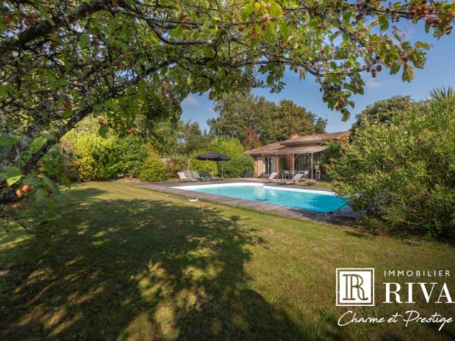 MAISON CONTEMPORAINE 169 M2 5 CH SUR 1400 M2 AU CALME
