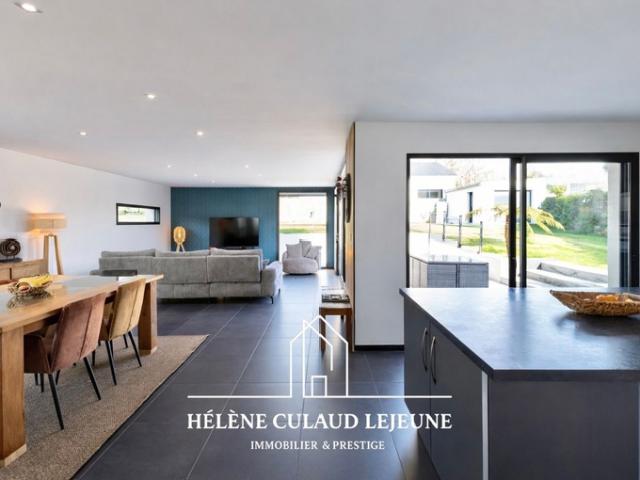 MAISON CONTEMPORAINE 173 m² KERVIGNAC