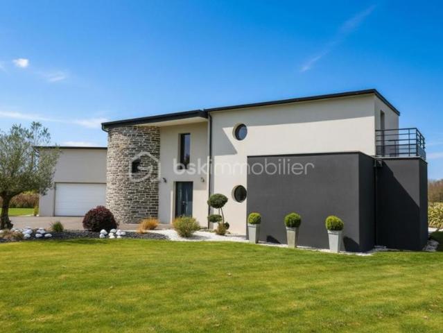 Maison contemporaine – 250 m², piscine, calme & prestations haut de gamme