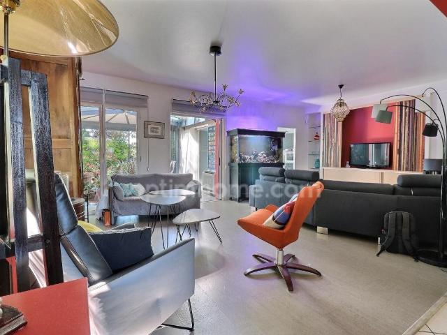 Maison Contemporaine T7 175 m² | Orvault Petit Chantilly 175m² Orvault