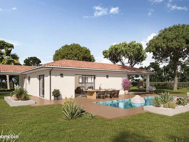 Maison contemporaine T4 avec patio central à Pessac Centre – 115 m² de plein pied
