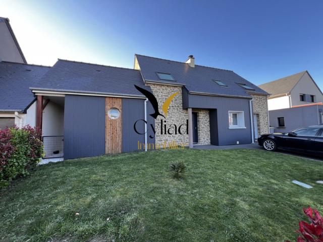 Maison contemporaine T6 à Saint Méloir des Ondes