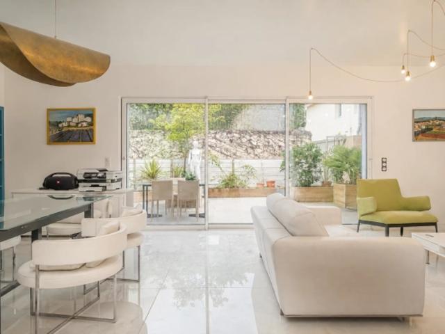 Maison contemporaine à Vieille Chapelle, Marseille 8ème