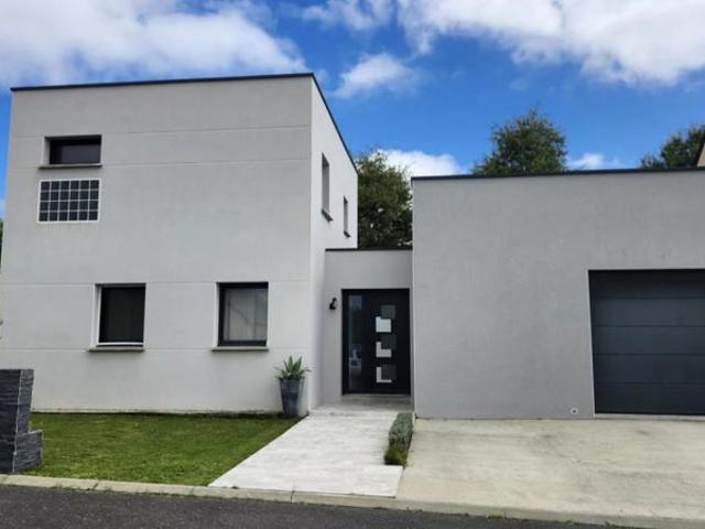 Maison contemporaine aux prestations soignées