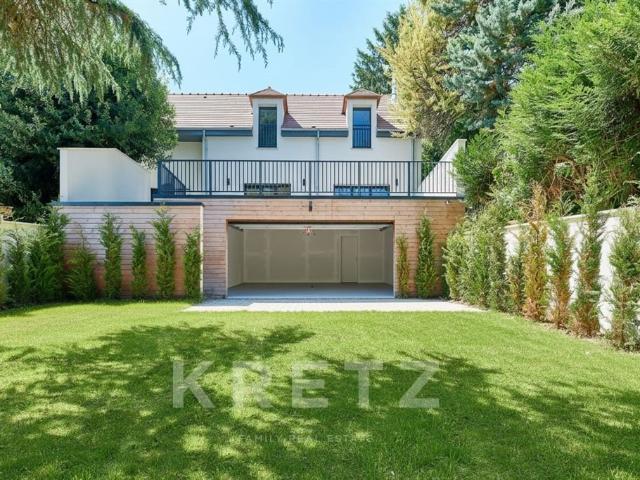 Maison contemporaine avec grandes terrasses et jardin 245m² Parmain