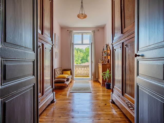 Maison contemporaine avec jardin