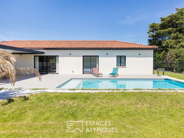 Maison contemporaine avec piscine, en lisière de Launaguet 153m² Toulouse
