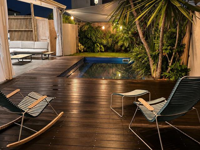 Maison contemporaine avec piscine et autonomie électrique – L