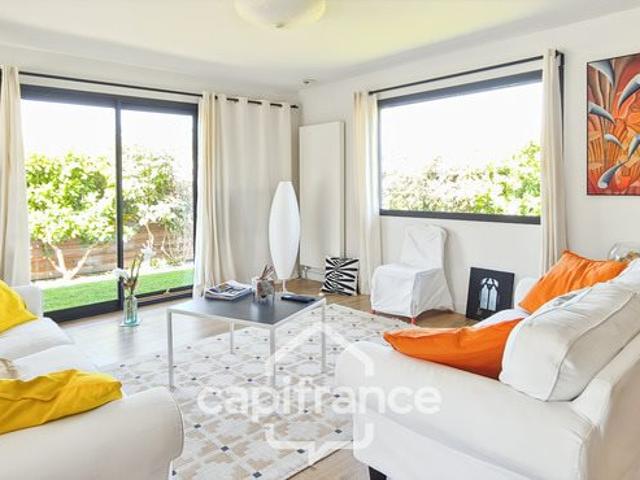 Maison Contemporaine Avec Piscine et Garage – Sans Vis À Vis. 142m² Bellerive sur Allier