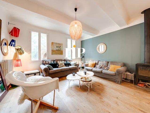 Maison contemporaine avec terrasse