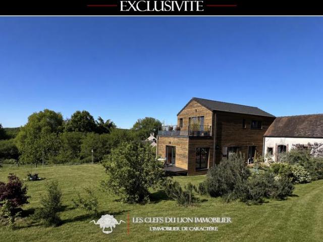 Maison contemporaine avec vue dominante