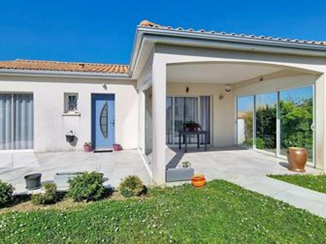 Maison contemporaine avec vue estuaire – Emplacement privilégié à Meschers sur Gironde