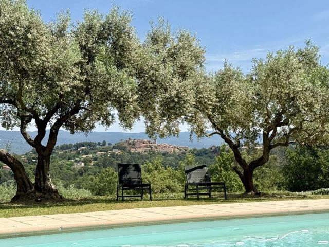 Maison contemporaine avec vues exclusives sur Roussillon et. 180m² Roussillon