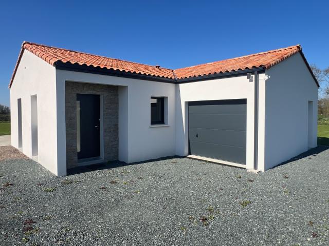 Maison contemporaine connectée de 2025 à La CAILLÈRE ST HILAIRE 85410