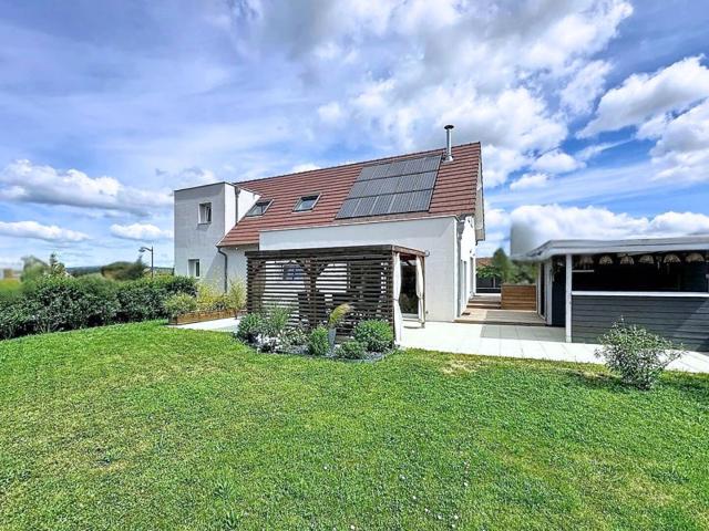 Maison contemporaine de 172 m2 habitables