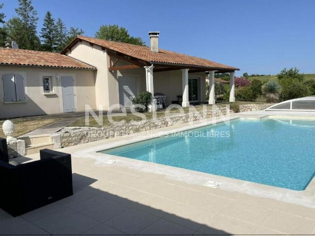 Maison contemporaine de 176 m² avec piscine et dépendance à. 176m² Brantôme en Périgord