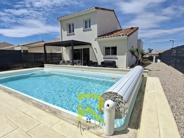 Maison contemporaine de 2024 101 m2 4 chambres Piscine