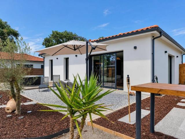 Maison contemporaine de 2023 – 81 m² – Prestations modernes