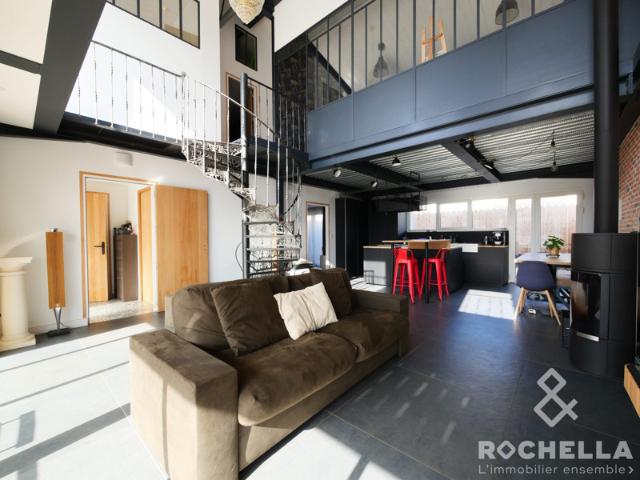 Maison contemporaine de type loft industriel