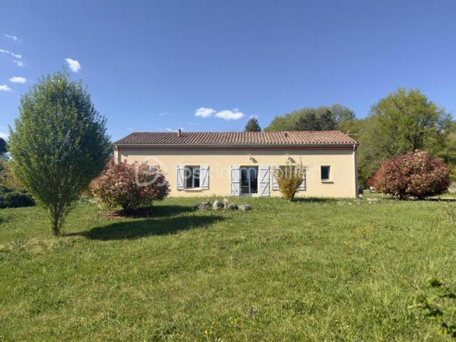 Maison contemporaine de plain pied – Lumineuse – Grand terrain