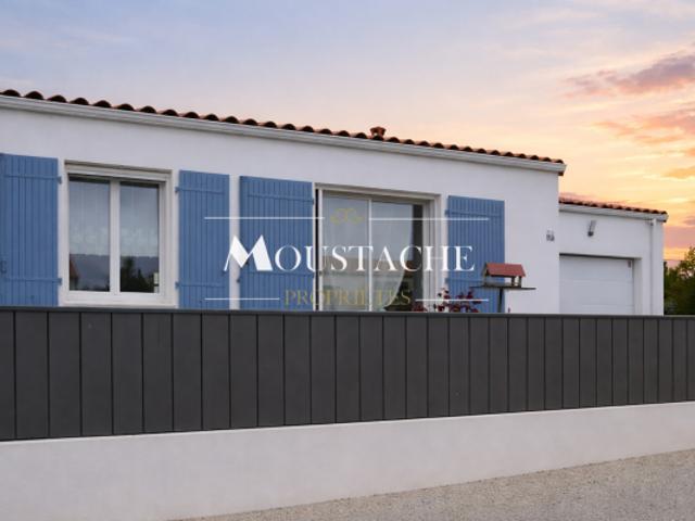 MAISON CONTEMPORAINE DE PLAIN PIED PROCHE CENTRE VILLE