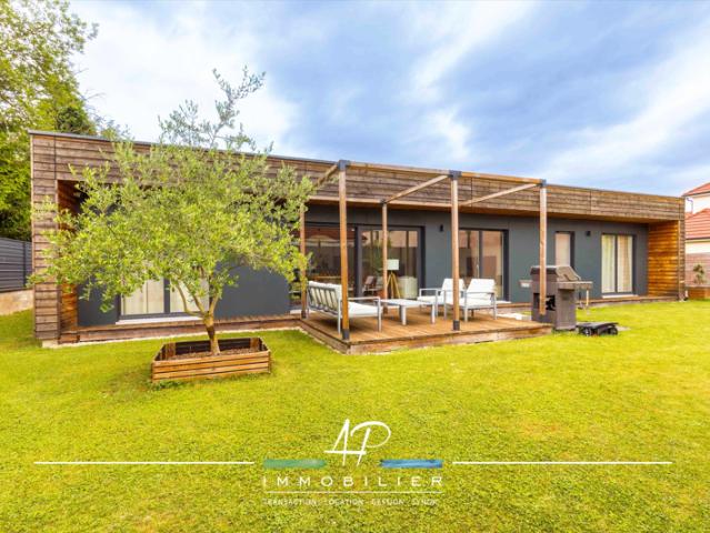 Maison contemporaine de plain pied Saint Julien 21490