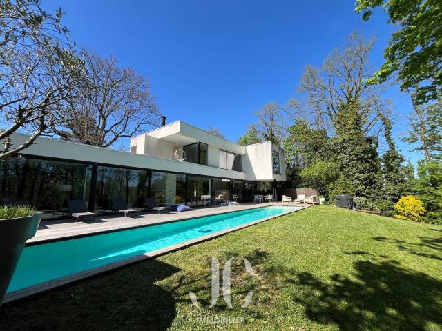 Maison Contemporaine De Standing 260m² Lyon 9ème