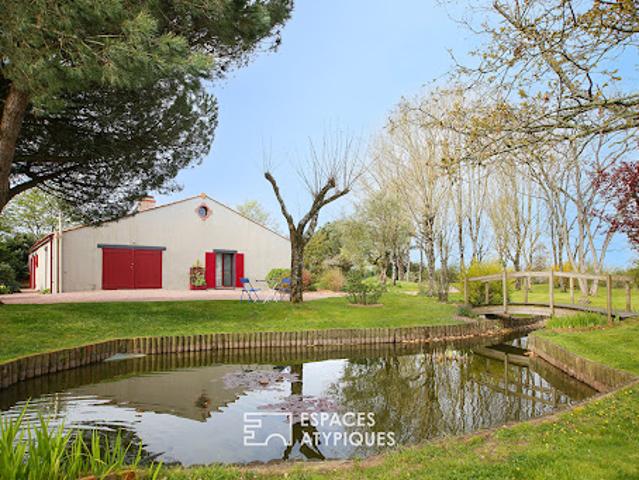 Maison contemporaine avec jardin et terrasse