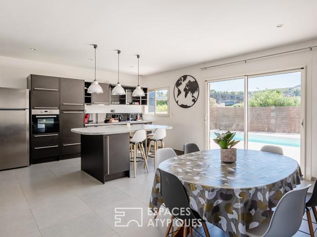 Maison contemporaine, entre vie et activité Narbonne