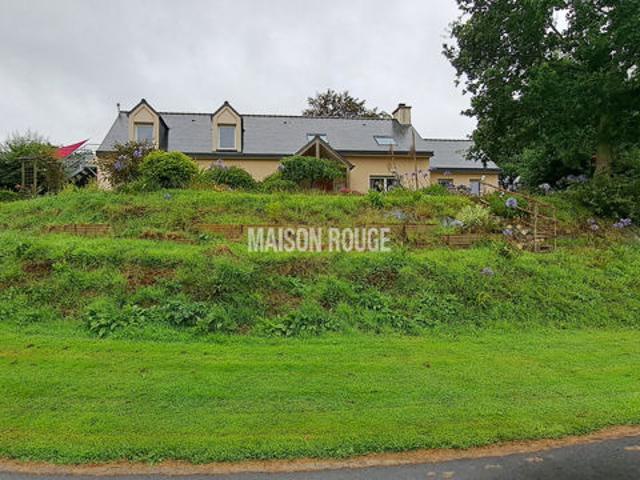 Maison Familiale Plourivo Prestations de qualité à environ 7 kms du Port de Paimpol