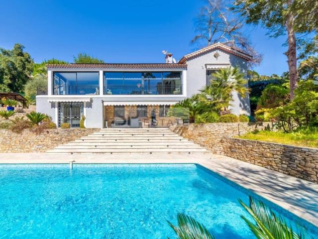MAISON CONTEMPORAINE I CALIFORNIE