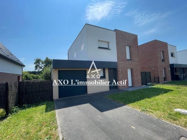 Maison Contemporaine Individuelle de 95 m² de SH et de 5 pièces
