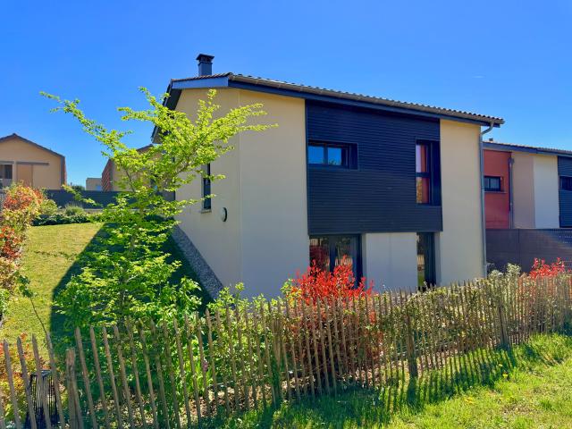 Maison contemporaine LA Tour de Salvagny 143 m2 +Garage
