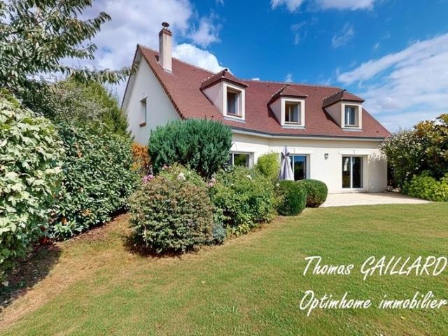 Maison contemporaine Le Neubourg 7 pièces 188 m2 hab 1302 m2 de terrain