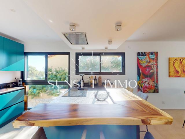 Maison contemporaine neuve sur Carry le rouet