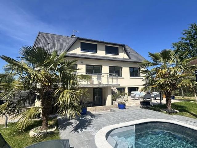 MAISON CONTEMPORAINE SECTEUR NEAUPHLE