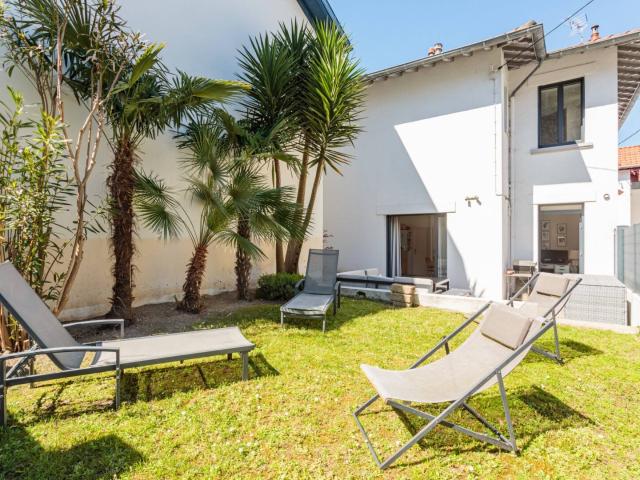 MAISON CONTEMPORAINE PROCHE CENTRE VILLE BIARRITZ