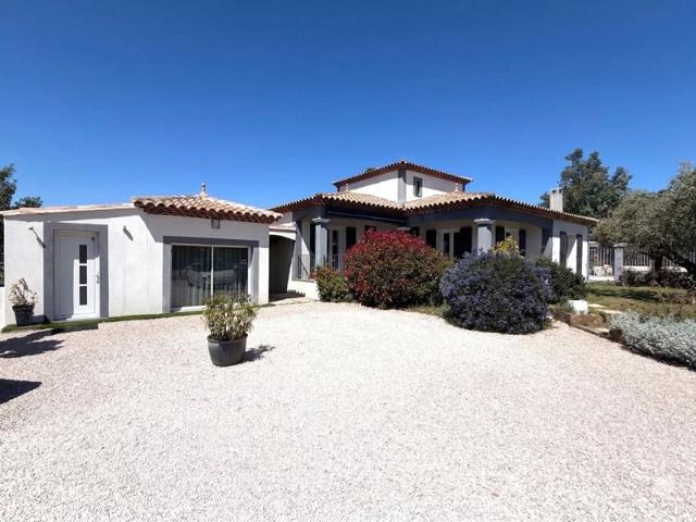 Maison contemporaine sans travaux Forcalqueiret 7 pièces 163 m²