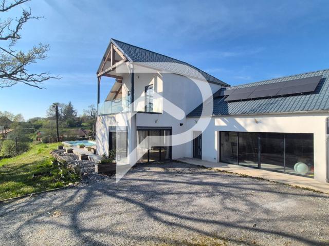 Maison contemporaine Salies De Bearn 6 pièces 184 m² 184m² Salies de Béarn