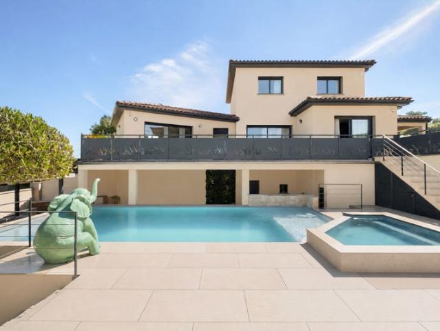 Maison contemporaine Simandres