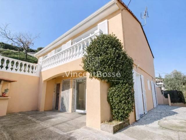 MAISON CONTES 5 PIECES 500M DE TERRAIN GARAGE PARKING
