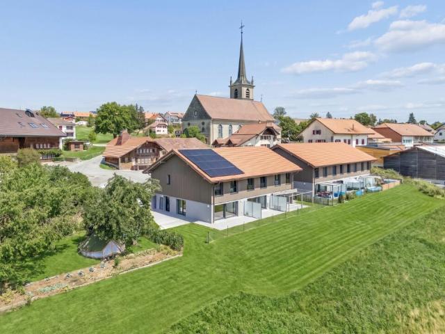 Maison contiguë d'angle de 5.5 pièces