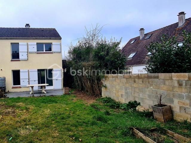Maison conviviale avec terrasse en vente à découvrir dès maintenant