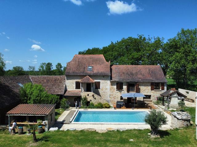 Maison Causse Et Diege 150 m2 195m² Causse et Diège